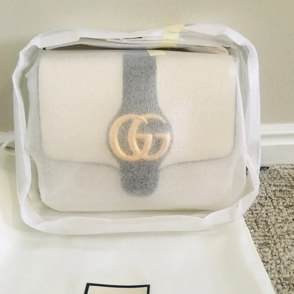 New Authentic Gucci  Leather Shoulder Bag Medium Black White - Picture 7 of 13